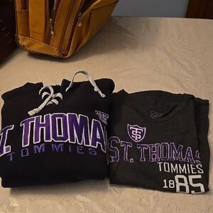St. Thomas Tommies Women's Black and Gray Shirts Bundle Size Medium